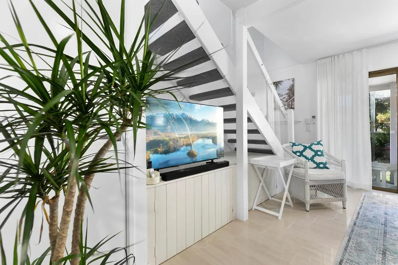 Nautilus Noosa Resort Noosaville 3*,